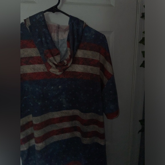 LulaRoe Patriotic “Frankie” Hoodie - Picture 6 of 9